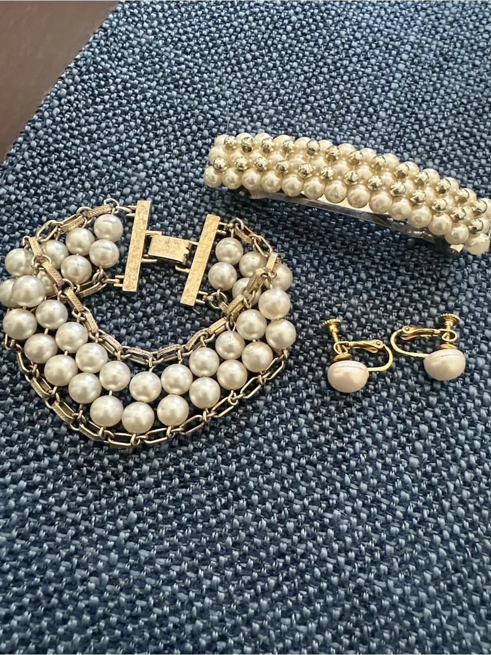 Sarah Coventry Pearl Bracelet Jewelry Bundle